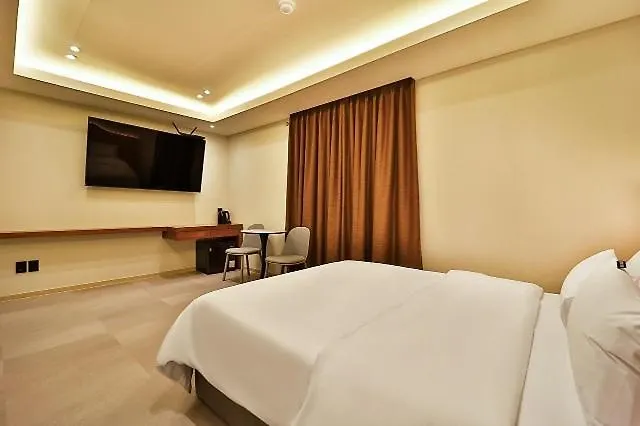 Incheon Yeogiya Hotel Geomdan