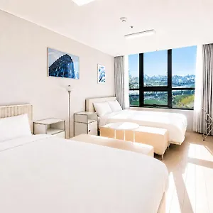 Uh Flat The Songdo Incheon