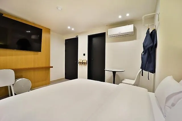 Incheon Yeogiya Hotel Geomdan
