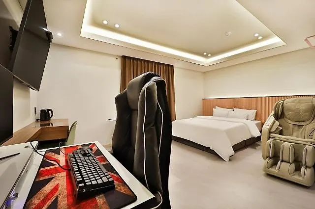 Incheon Yeogiya Hotel Geomdan 모텔
